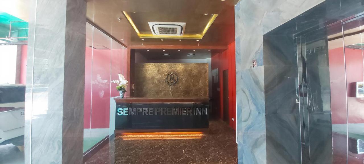 Sempre Premier Inn-MACTAN AIRPORT HOTEL Lapu-Lapu City Exterior foto