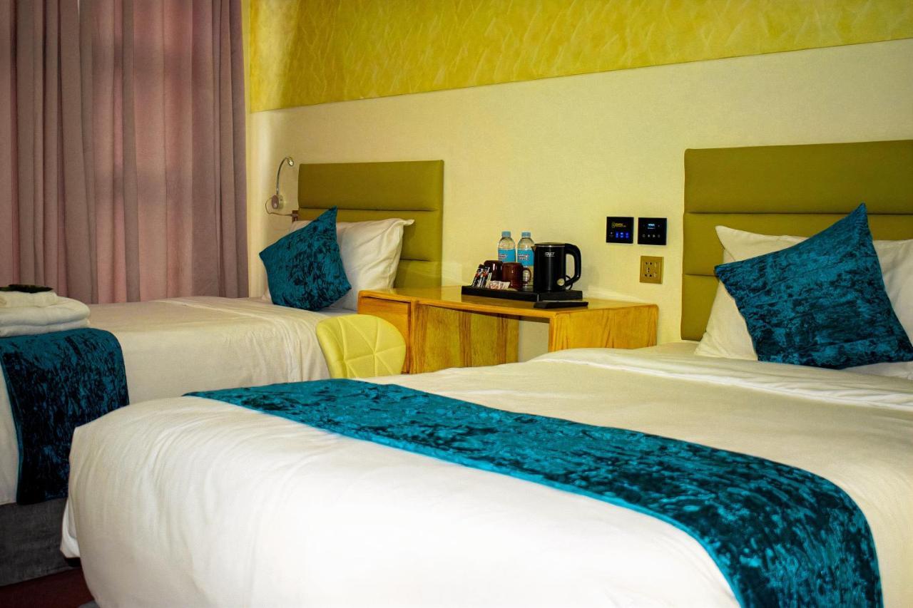 Sempre Premier Inn-MACTAN AIRPORT HOTEL Lapu-Lapu City Exterior foto