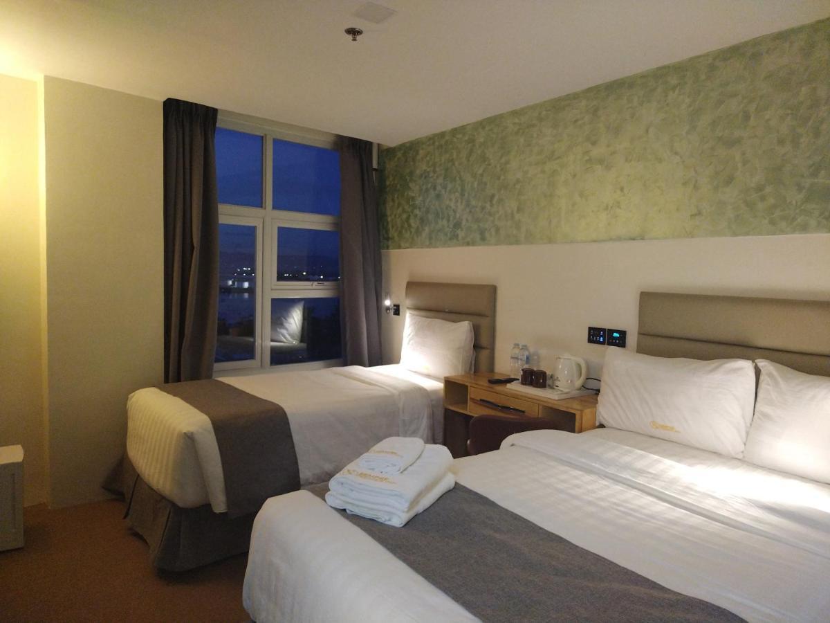 Sempre Premier Inn-MACTAN AIRPORT HOTEL Lapu-Lapu City Exterior foto