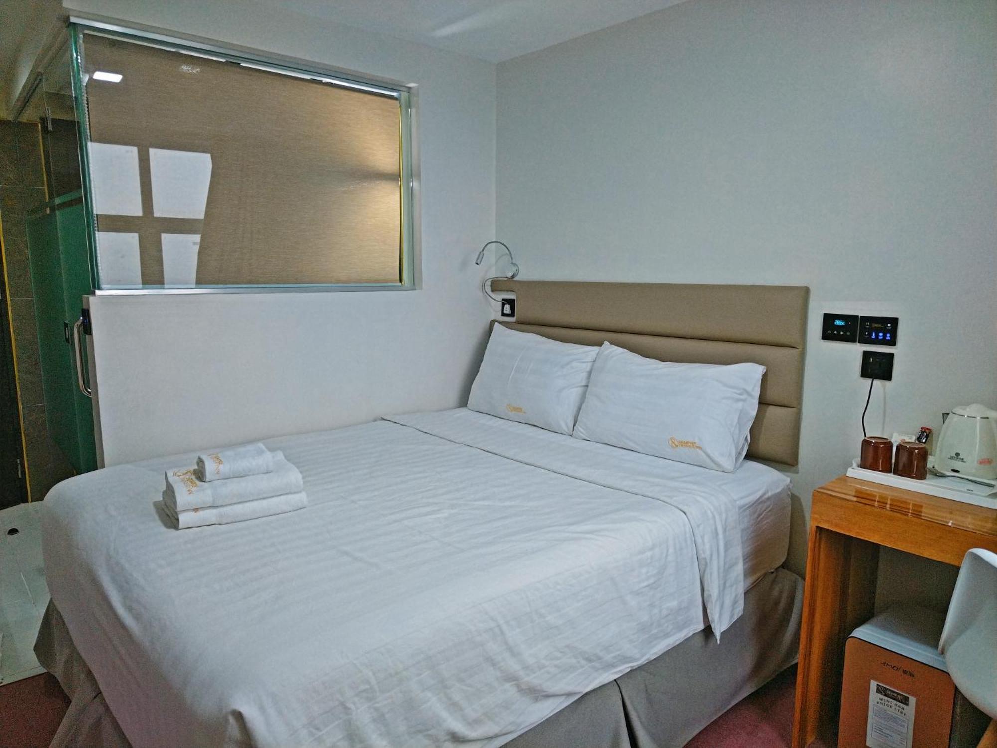 Sempre Premier Inn-MACTAN AIRPORT HOTEL Lapu-Lapu City Exterior foto